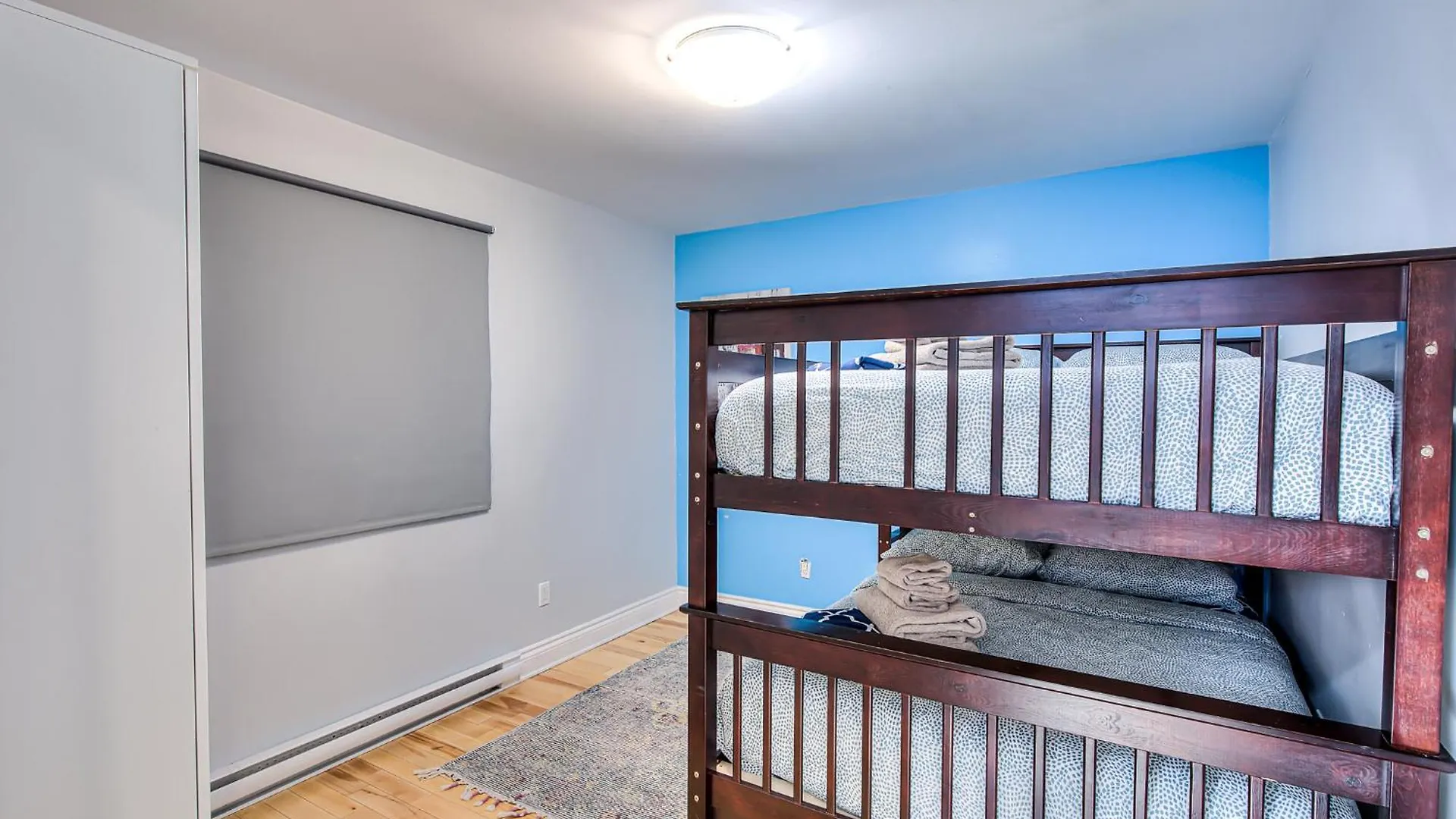 Premier Destination For Big Groups Mtl Vacation And Nightlife Apartment Montreal